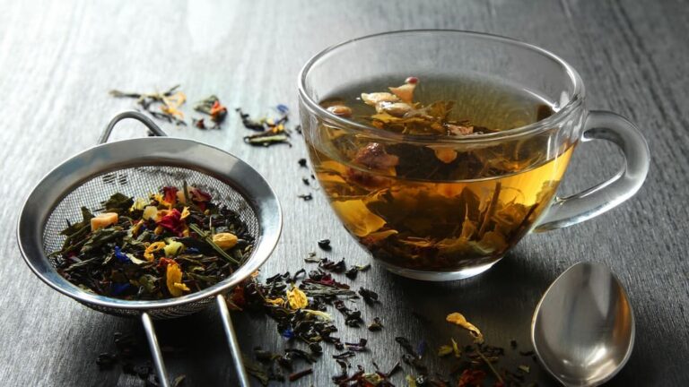 Herbal Tea for Thyroid