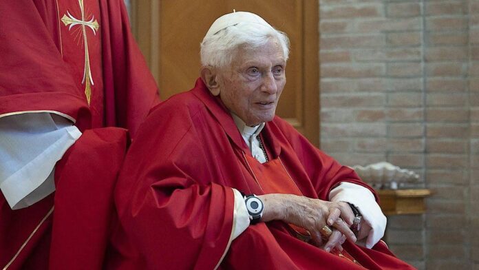 pope emeritus benedict xvi health