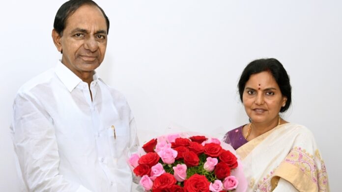 IAS Santhi Kumari Appointed as Telangana New CS