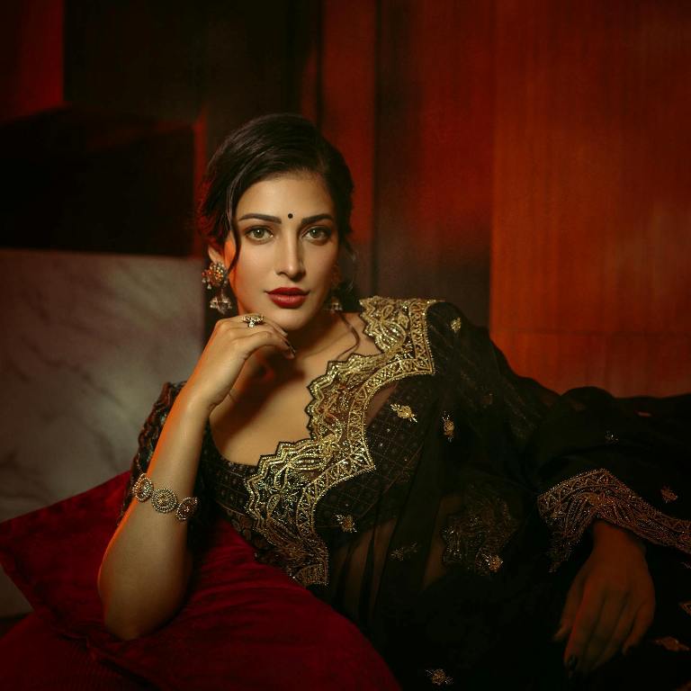 shruti haasan photoshoot