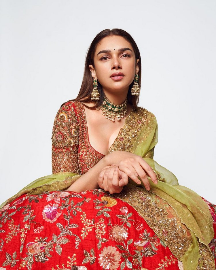 Aditi rao hydari latest photos