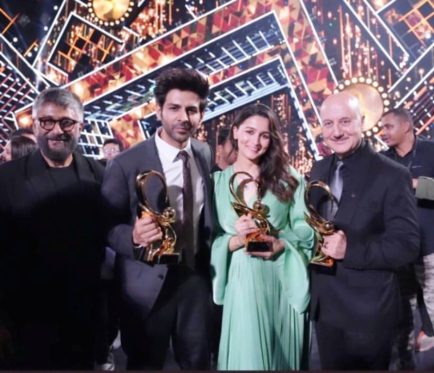 Alia Bhatt at Zee Cine Awards 2023