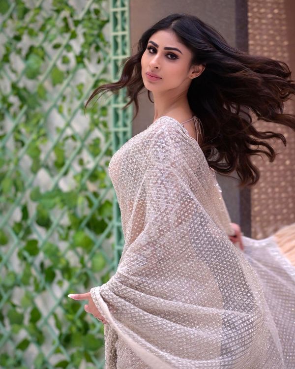 mouni roy gorgeous photos