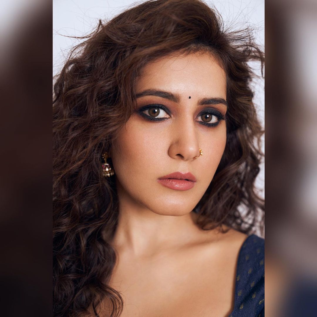 raashikhanna hot photos