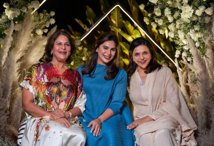 upasana babyshower photos