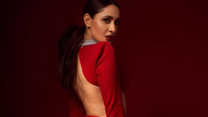 pragya jaiswal