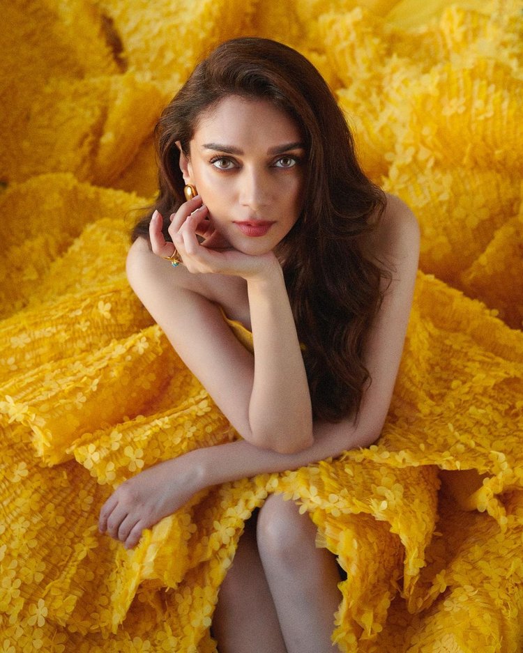 aditi rao hydari stills