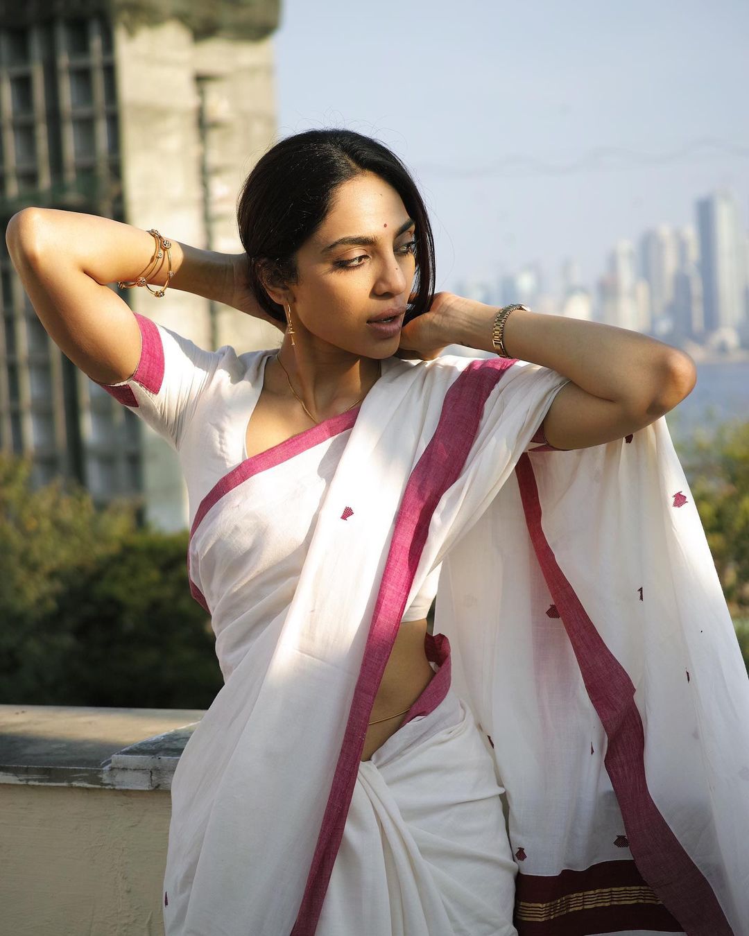 sobhita dhulipala saree photos