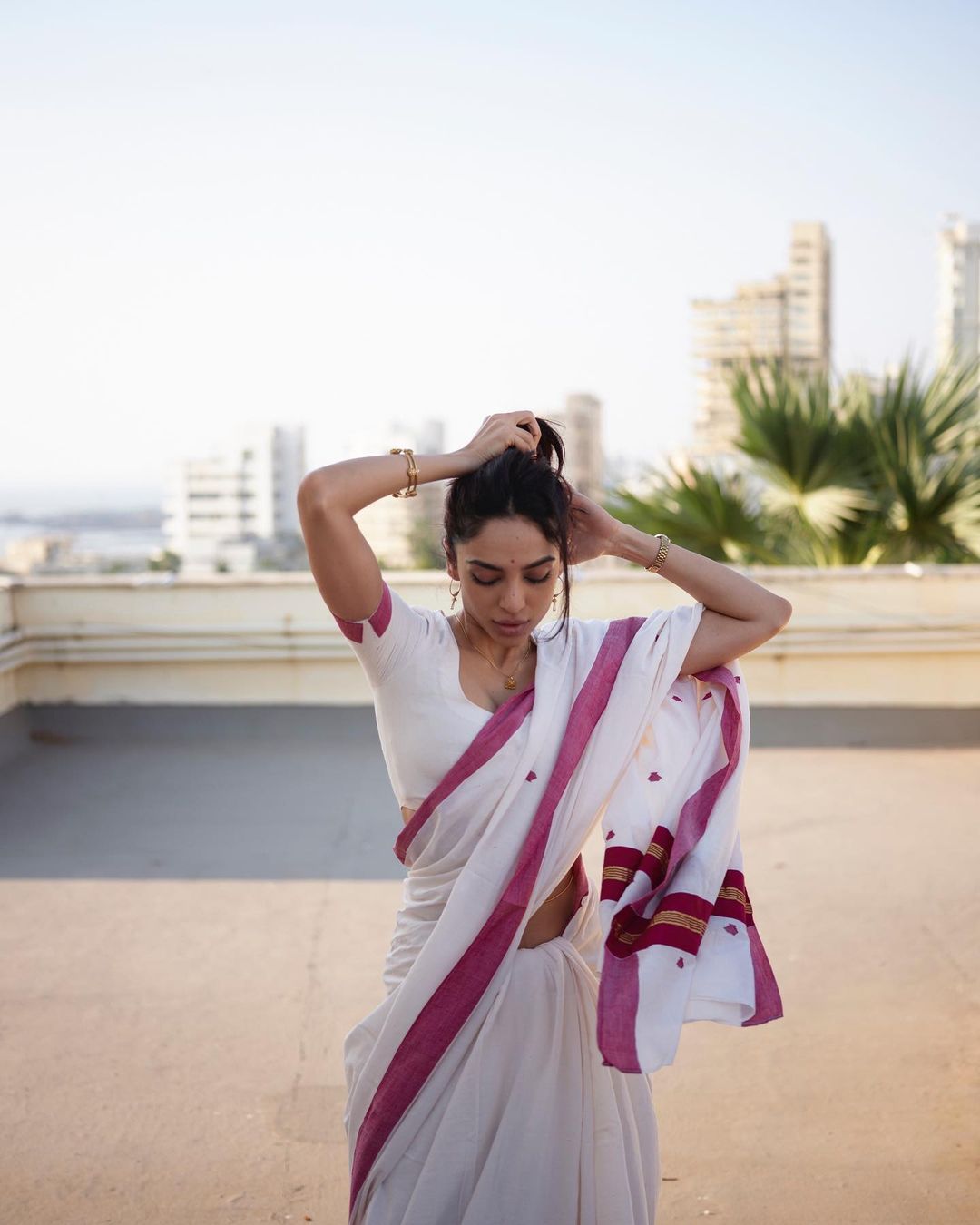 sobhita dhulipala saree photos