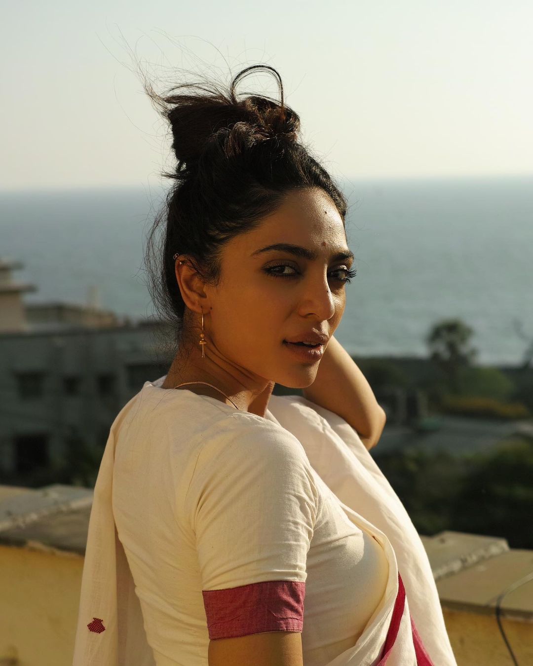 sobhita dhulipala saree photos