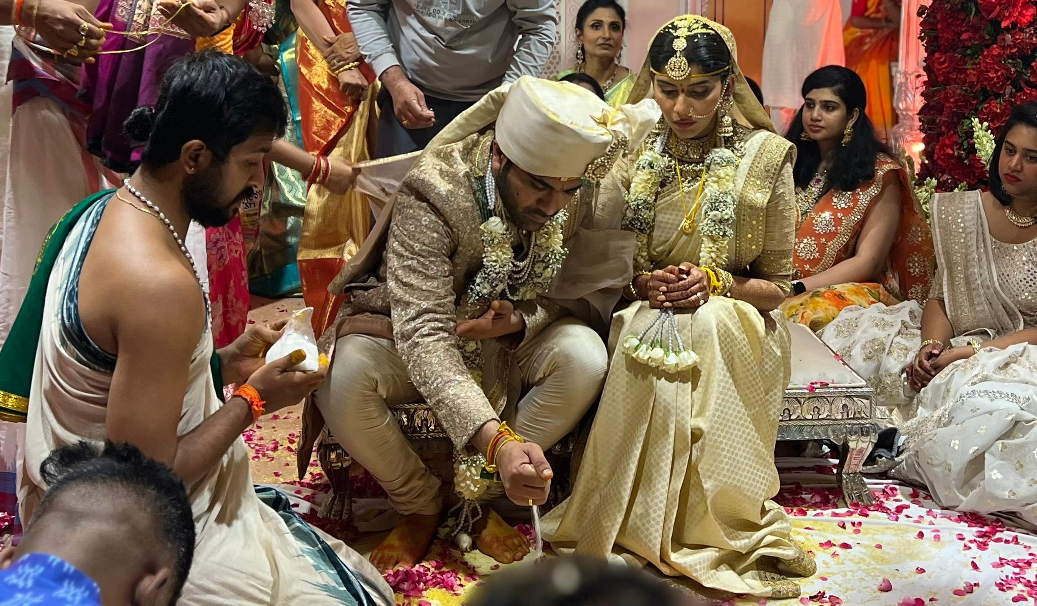 sharwanand marriage photos