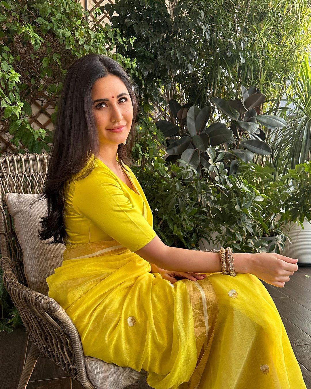 Katrina Kaif yellow saree photos