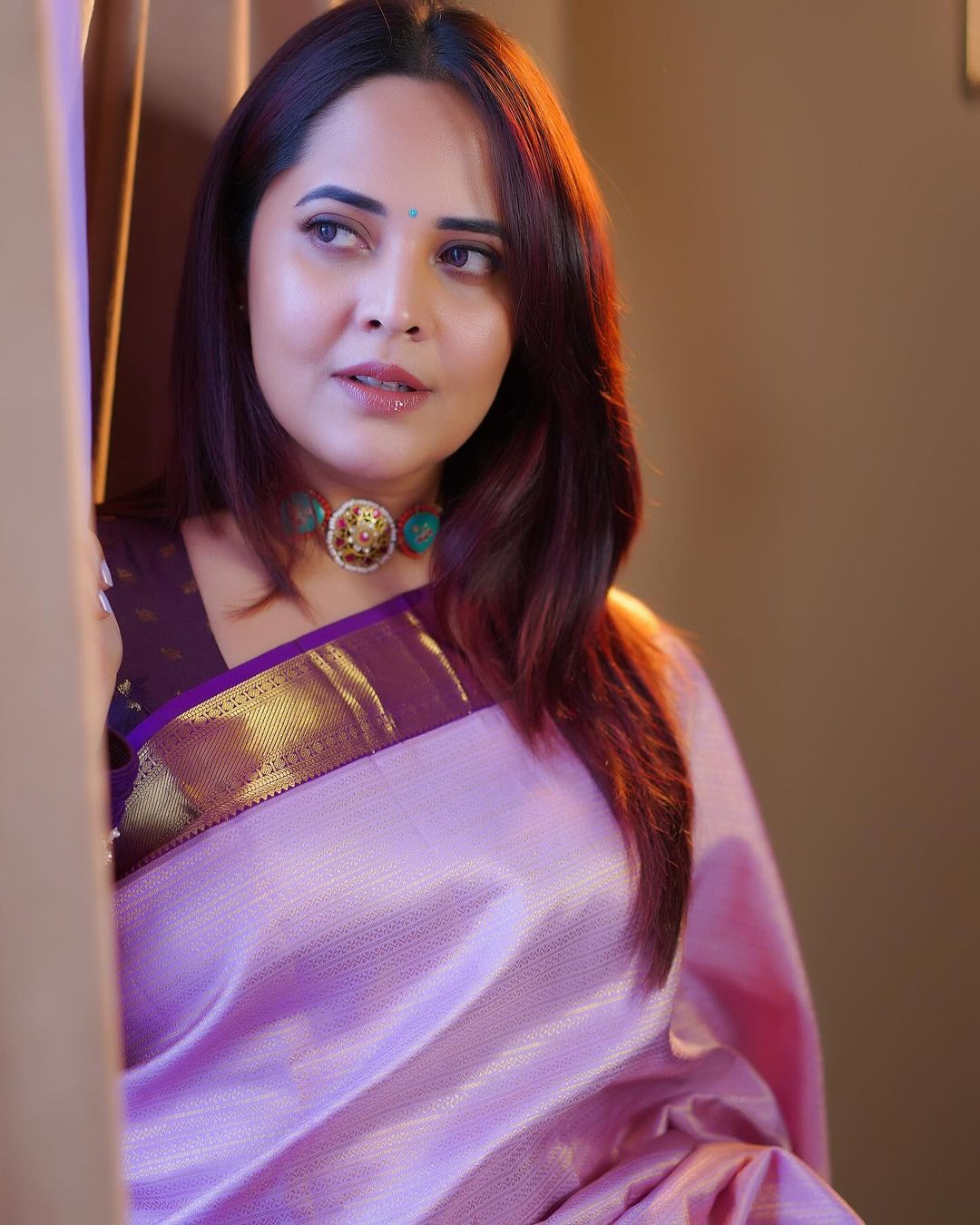 anasuya saree stills