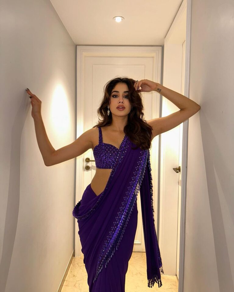 Janhvi Kapoor Latest Photos 26-11-2023